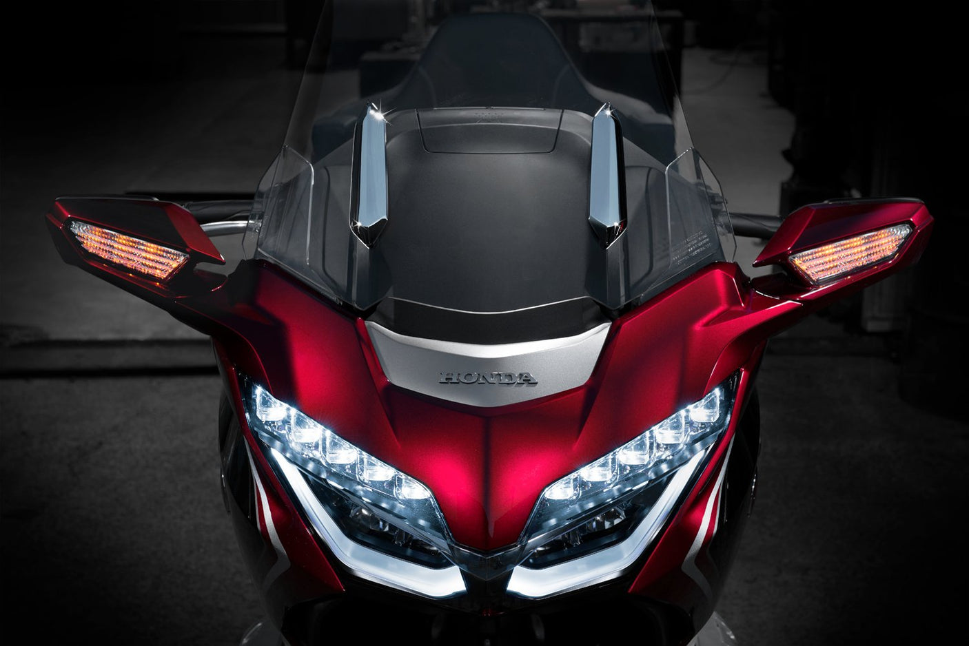 Twinart Chrome Windshield Strut Covers For Honda Gold Wing